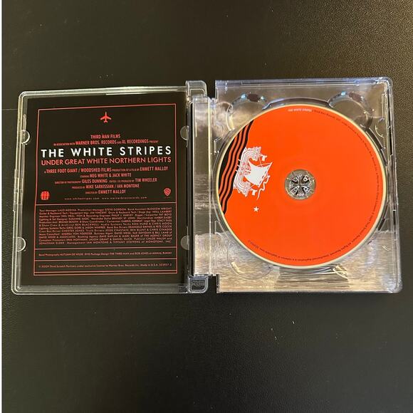 The White Stripes Under Great White Northern Lights DVD - Picture 3 of 3